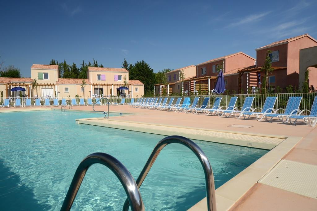 Residence Odalys Le Mas Des Alpilles Paradou Exteriör bild