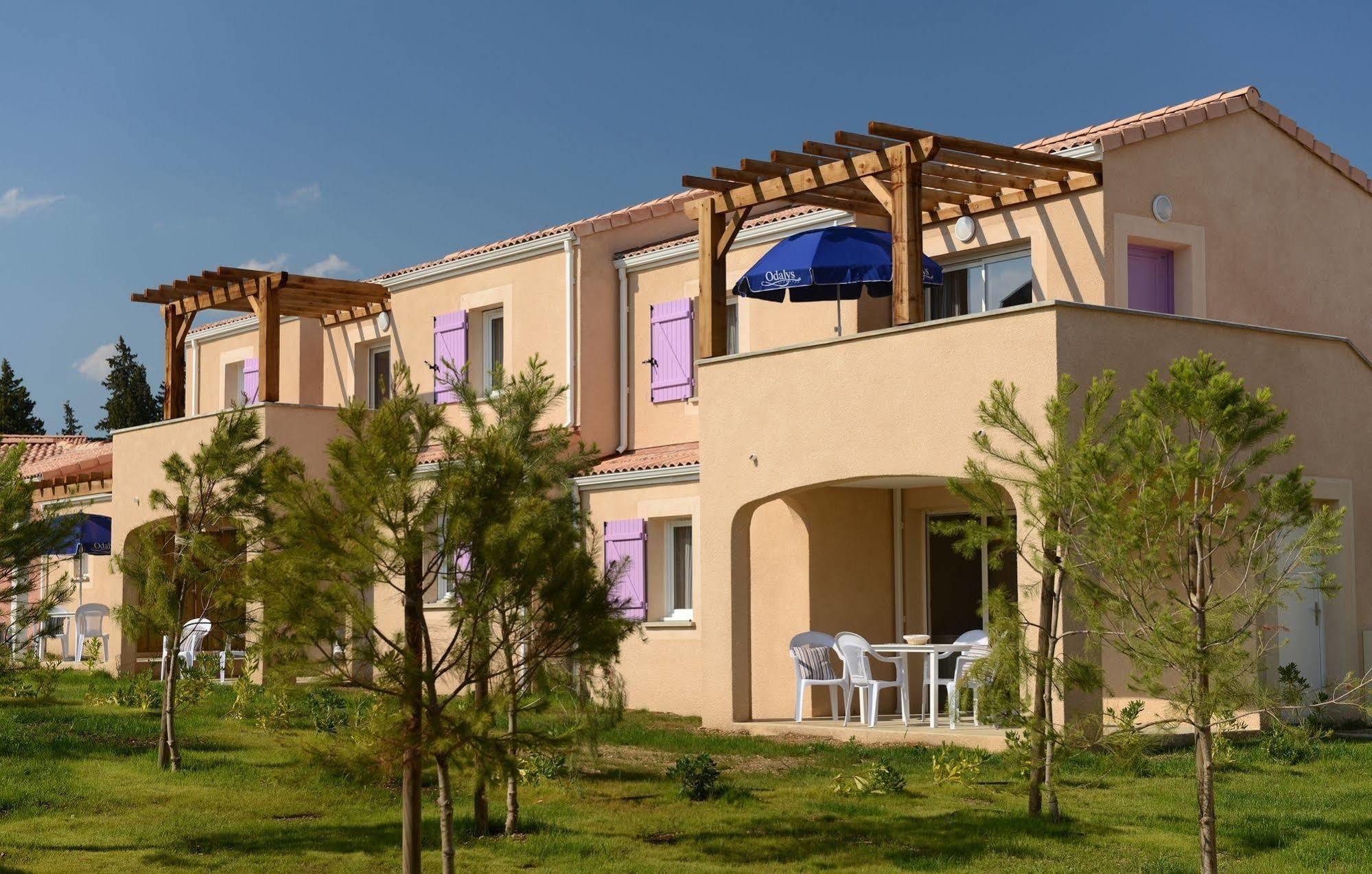 Residence Odalys Le Mas Des Alpilles Paradou Exteriör bild