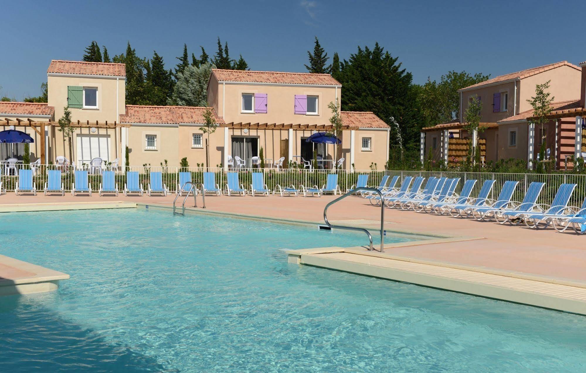 Residence Odalys Le Mas Des Alpilles Paradou Exteriör bild