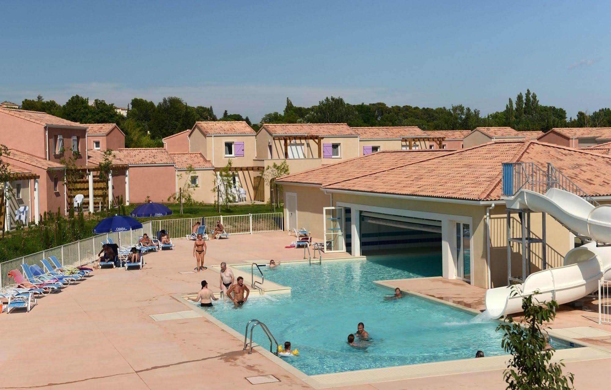 Residence Odalys Le Mas Des Alpilles Paradou Exteriör bild
